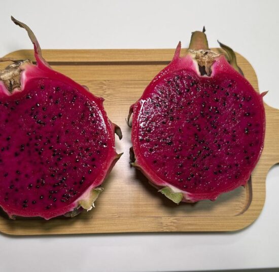 Sri Lankan Red Dragon Fruit (Pitaya Roja) – High-Sugar Deep Red Variety